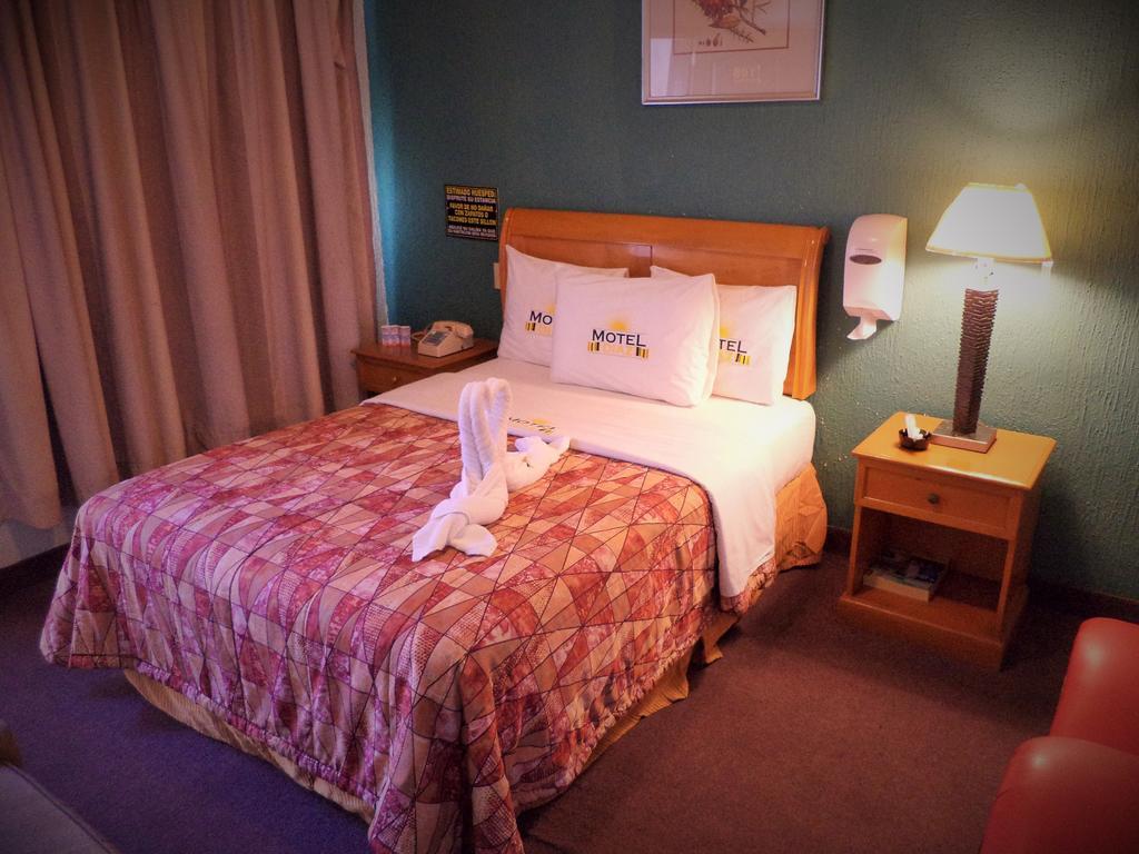 Hotel Diaz Tijuana Bilik gambar
